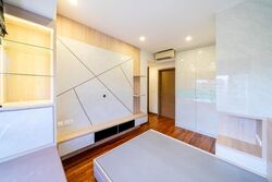 The Palette (D18), Condominium #618882211